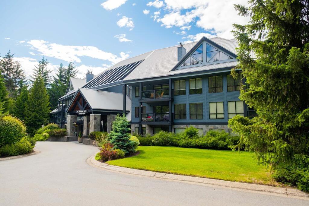 Powderhorn By Whistler Blackcomb Vacation Rentals Bagian luar foto
