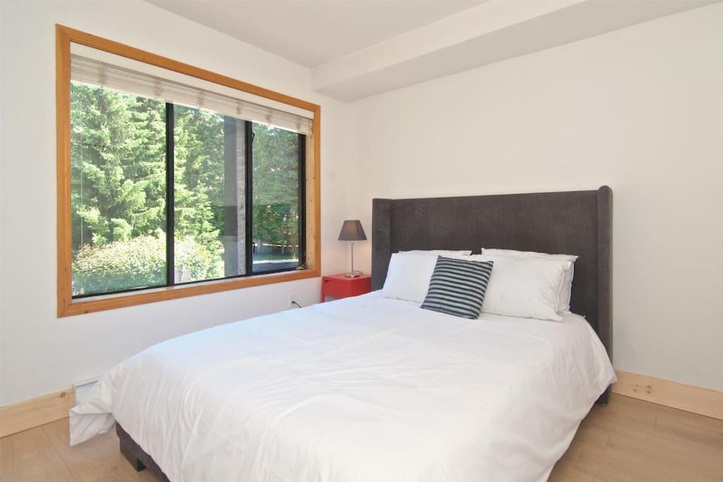 Powderhorn By Whistler Blackcomb Vacation Rentals Bagian luar foto