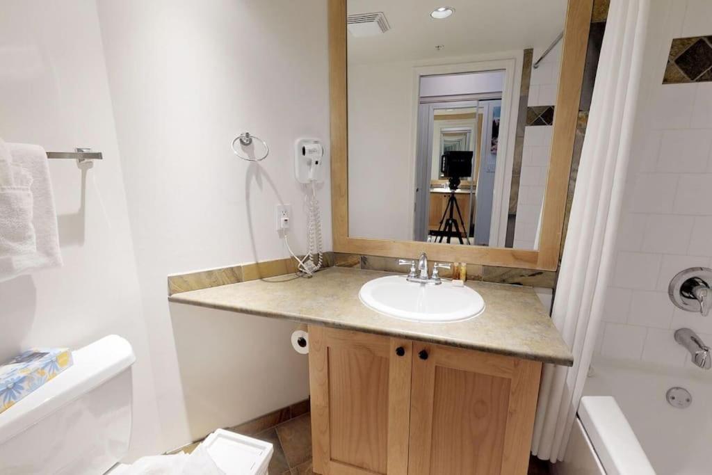 Powderhorn By Whistler Blackcomb Vacation Rentals Bagian luar foto